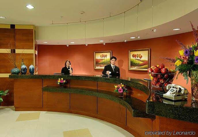 春山杜勒斯机场套房酒店 斯特灵 外观 照片