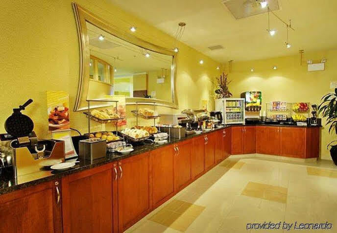 春山杜勒斯机场套房酒店 斯特灵 外观 照片